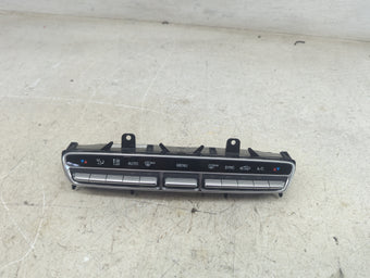compare product 2022 Mercedes Glc300 Climate Control Module Temperature AC/Heater Replacement P/N:A2059054215 A2C1600240104 Fits Fits 2020 2021 OEM Used Auto Parts