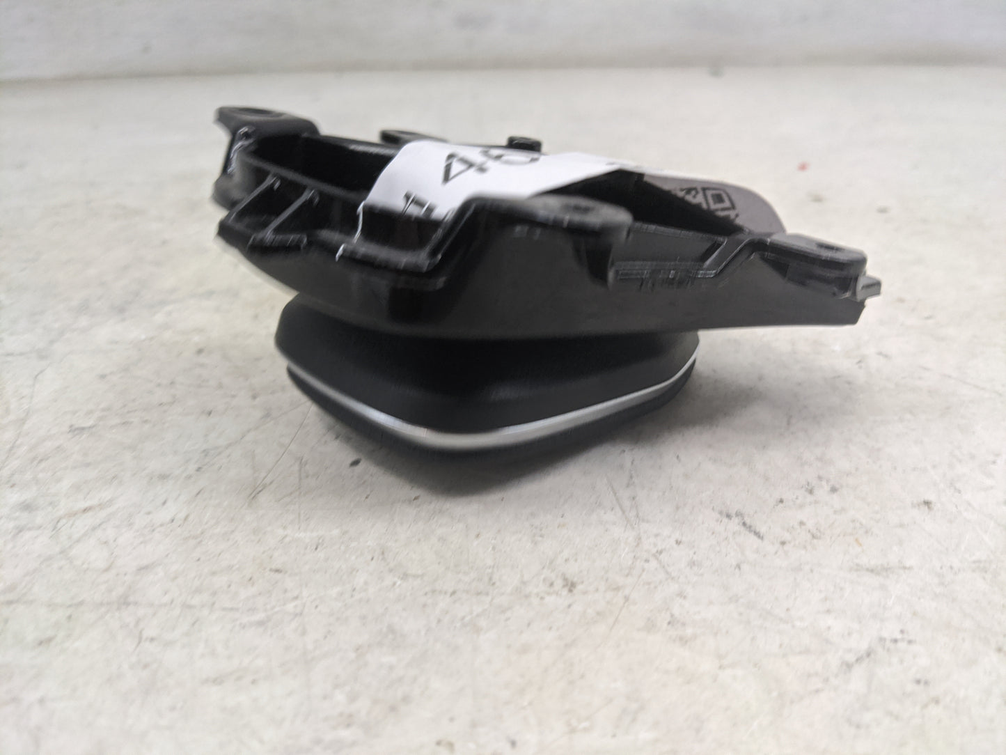 2022 Mercedes Sclass Radio AM FM Cd Player Receiver Replacement P/N:A2236800003 Fits OEM Used Auto Parts - Oemusedautoparts1