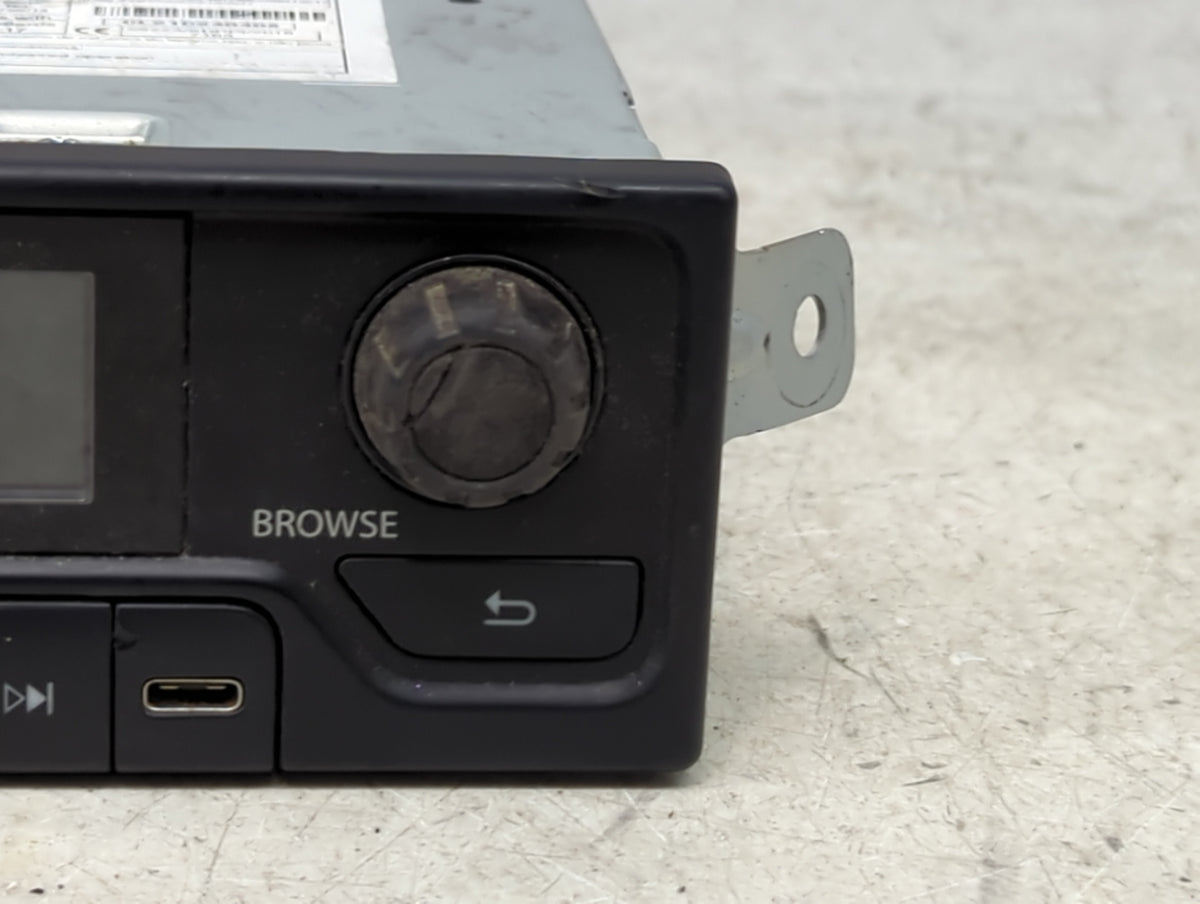 2022 Mercedes Sprinter 1500 Radio AM FM Cd Player Receiver Replacement P/N:A9078200201 VS30 Fits OEM Used Auto Parts - Oemus