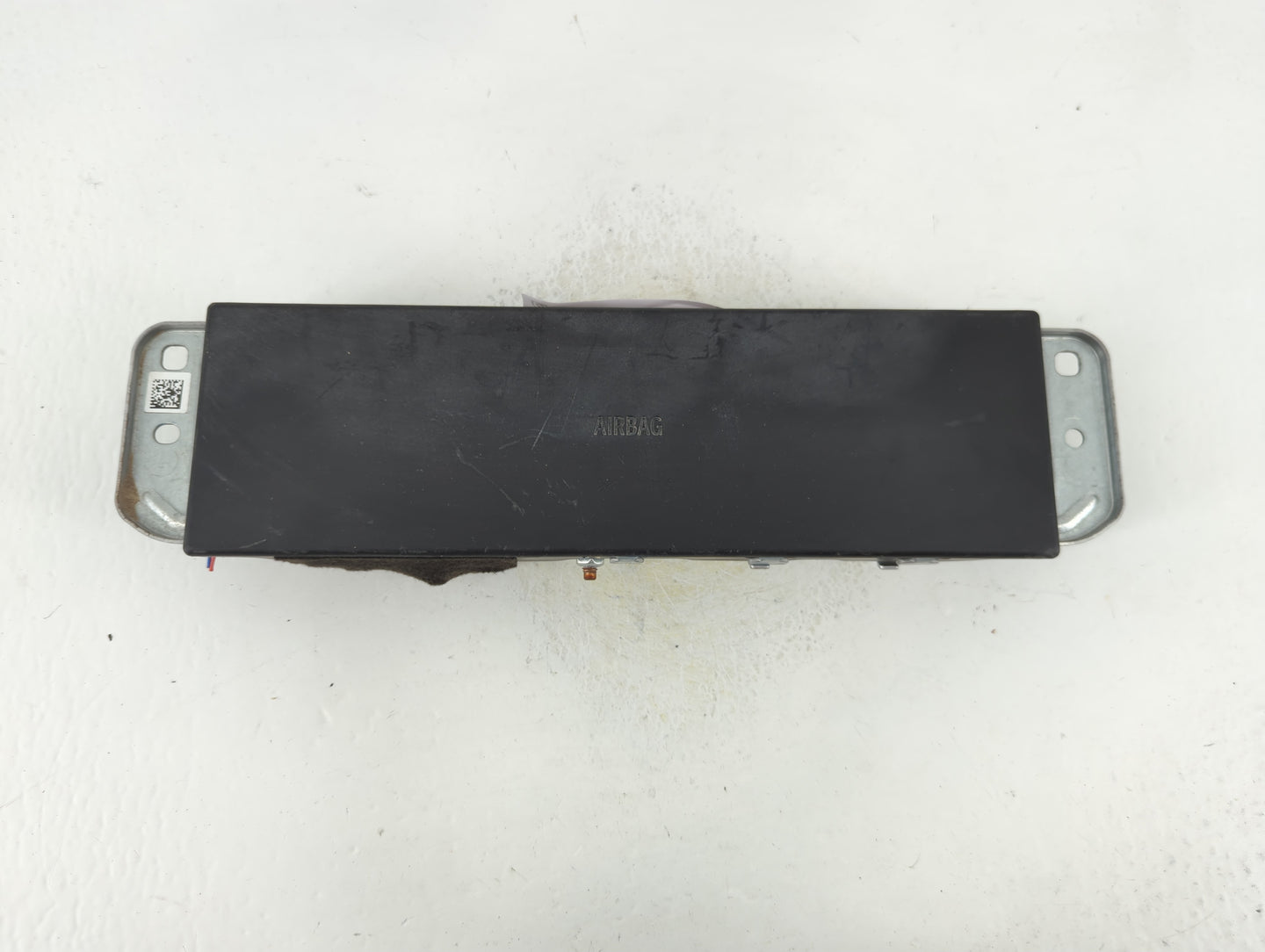 2022 Mini Cooper Air Bag Driver Left Knee OEM P/N:9296979 07 Fits OEM Used Auto Parts - Oemusedautoparts1.com