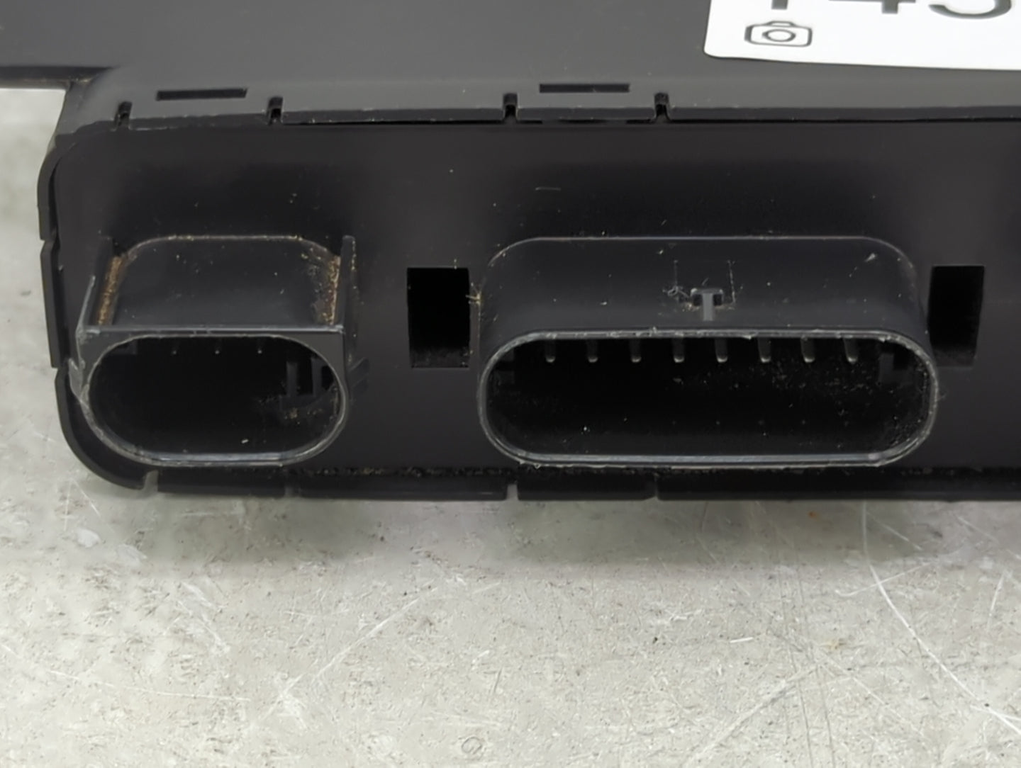 2022 Mini Cooper Body Control Module Bcm Inner Cabin Fuse Box - Oemusedautoparts1.com