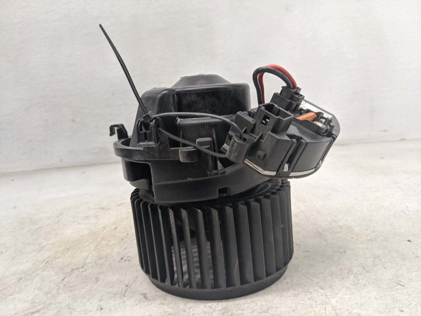 2022 Mini Cooper Heater AC Blower Motor P/N:64.11.7952061 F011500152, CZ246810-8390 Fits OEM Used Auto Parts - Oemusedautopa