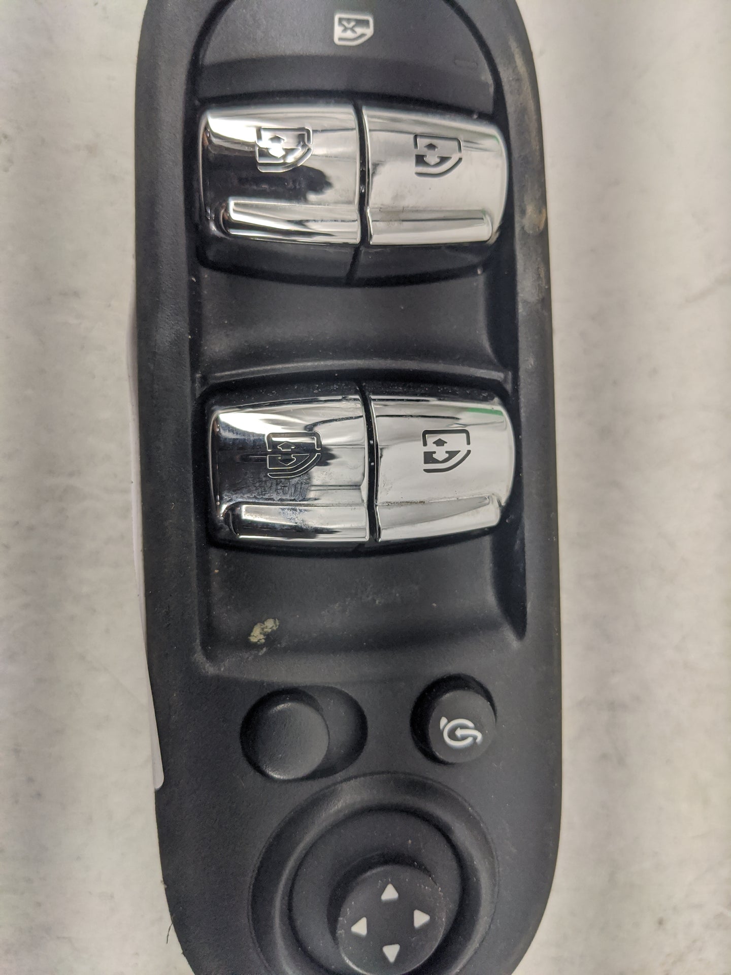 2016-2018 Mini Cooper Master Power Window Switch Replacement Driver Side Left P/N:9354861-01 Fits Fits 2016 2017 2018 OEM Us