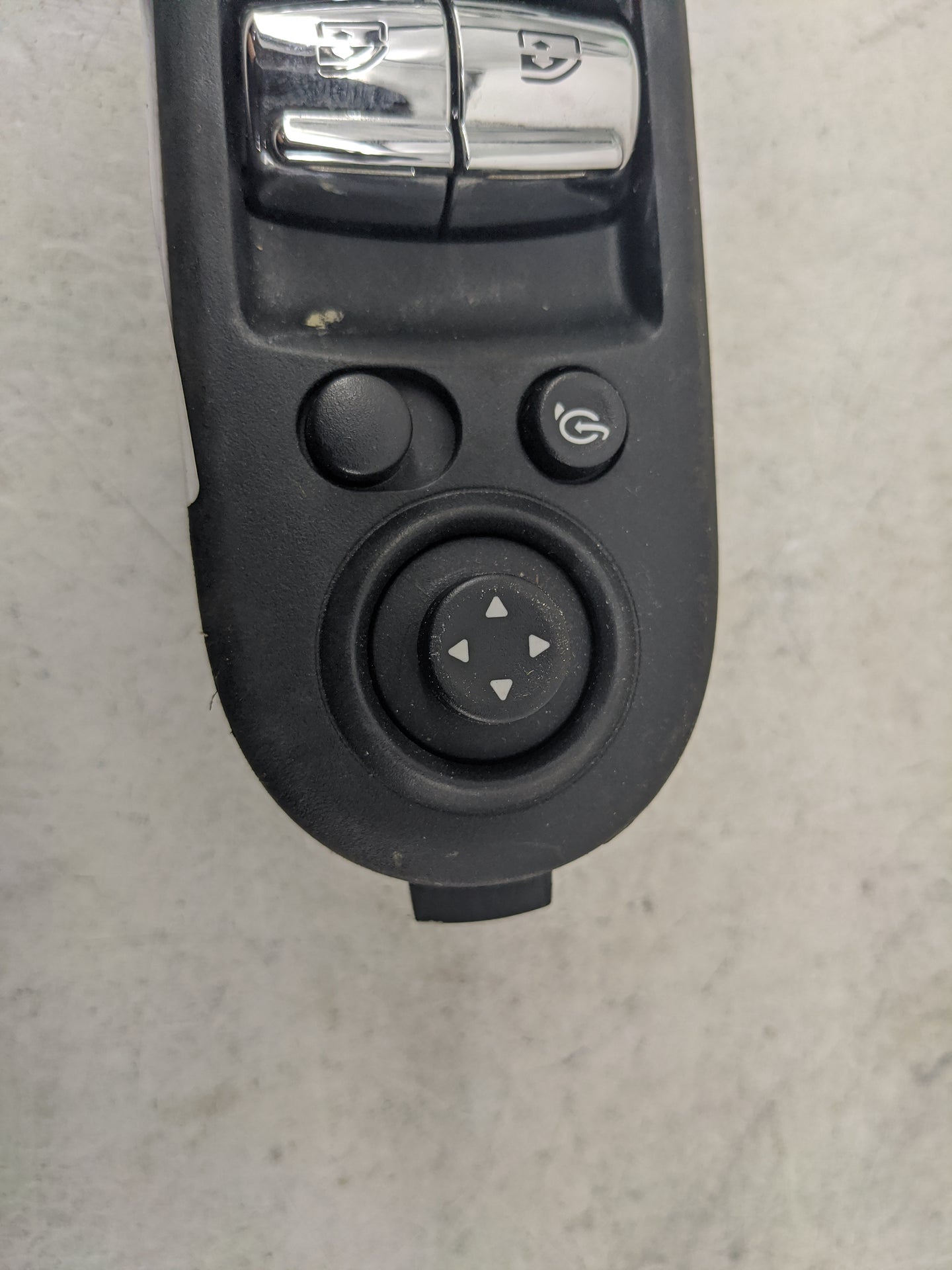 2016-2018 Mini Cooper Master Power Window Switch Replacement Driver Side Left P/N:9354861-01 Fits Fits 2016 2017 2018 OEM Us