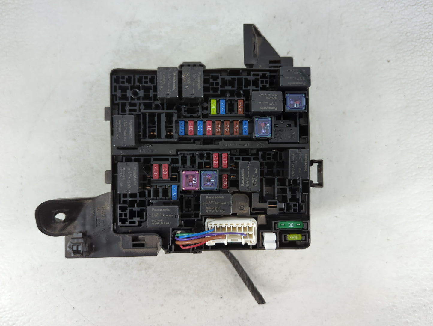 2022 Mitsubishi Mirage Fusebox Fuse Box Panel Relay Module P/N:5547 Fits OEM Used Auto Parts - Oemusedautoparts1.com