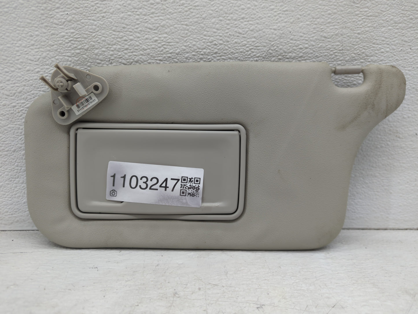 2022 Mitsubishi Mirage Sun Visor Shade Replacement Driver Left Mirror Fits OEM Used Auto Parts - Oemusedautoparts1.com