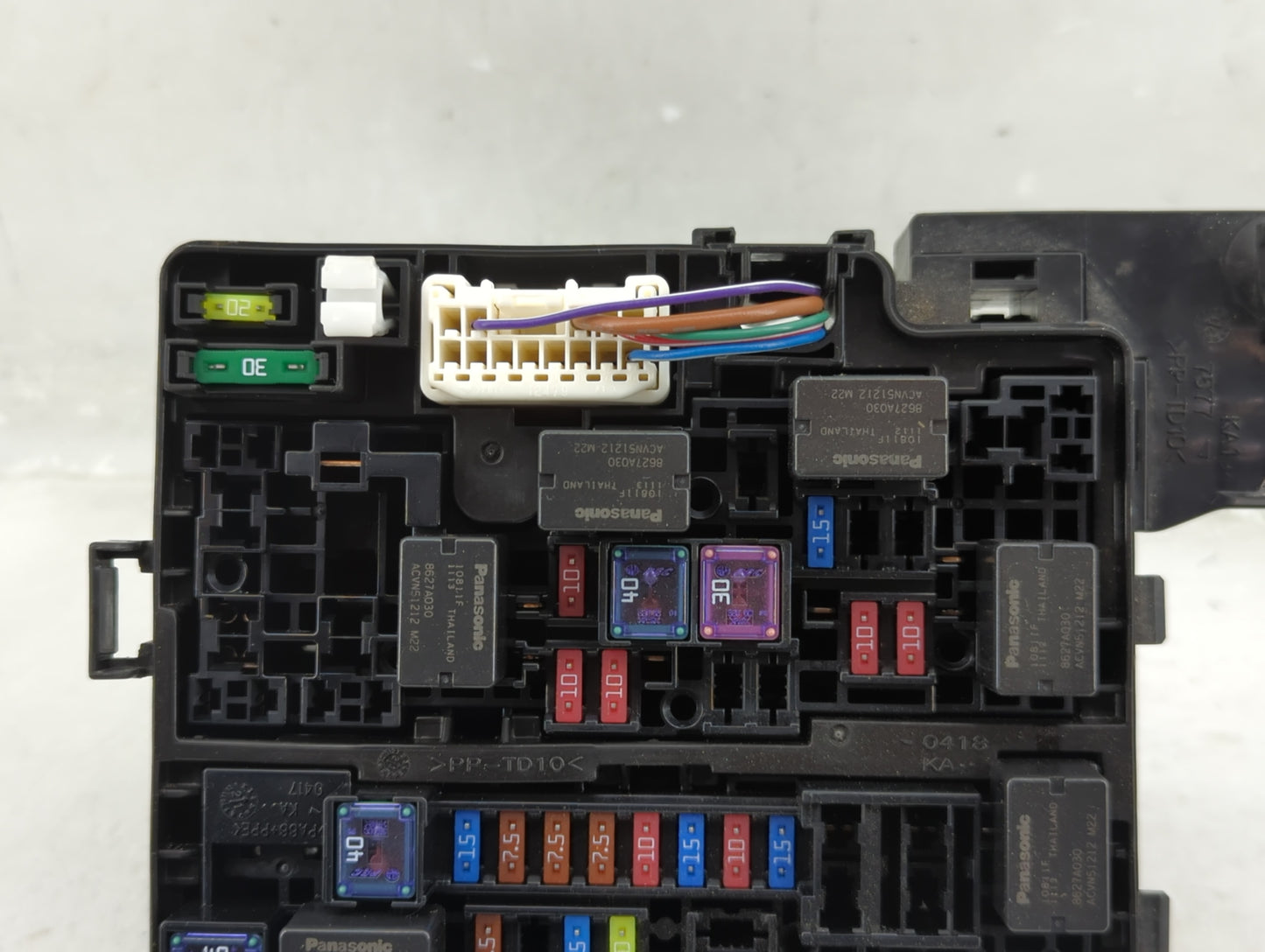 2014 Mitsubishi Mirage Fusebox Fuse Box Panel Relay Module Fits OEM Used Auto Parts - Oemusedautoparts1.com