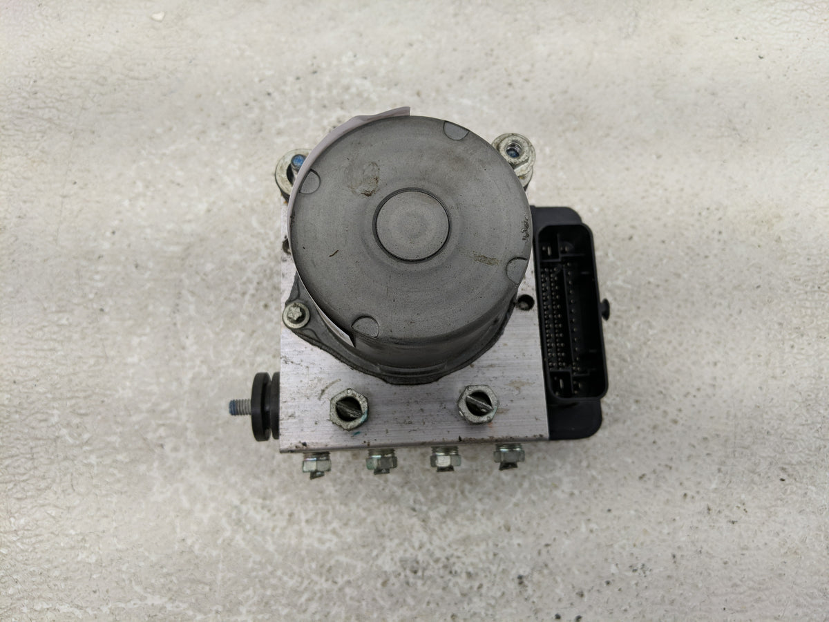2022 Mitsubishi Mirage Anti-Lock Brake ABS Pump Module Actuator OEM P/N:4670B494 Fits OEM Used Auto Parts - Oemusedautoparts