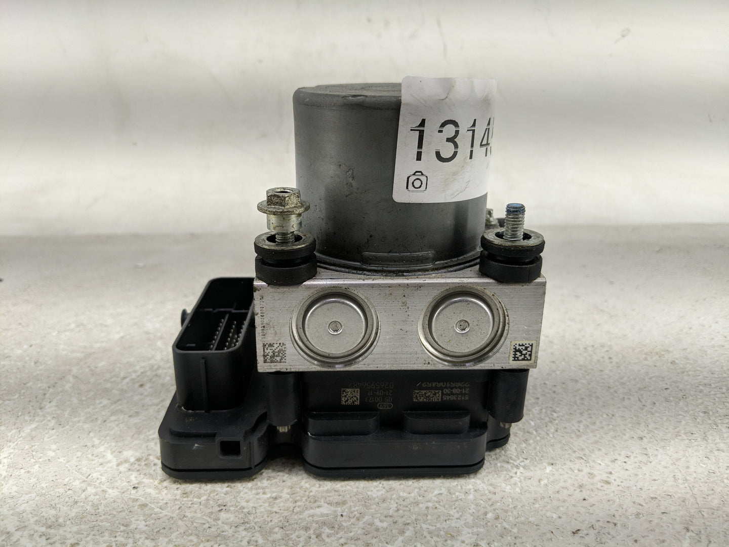 2022 Mitsubishi Mirage ABS Pump Control Module Replacement P/N:4670B494 Fits OEM Used Auto Parts - Oemusedautoparts1.com