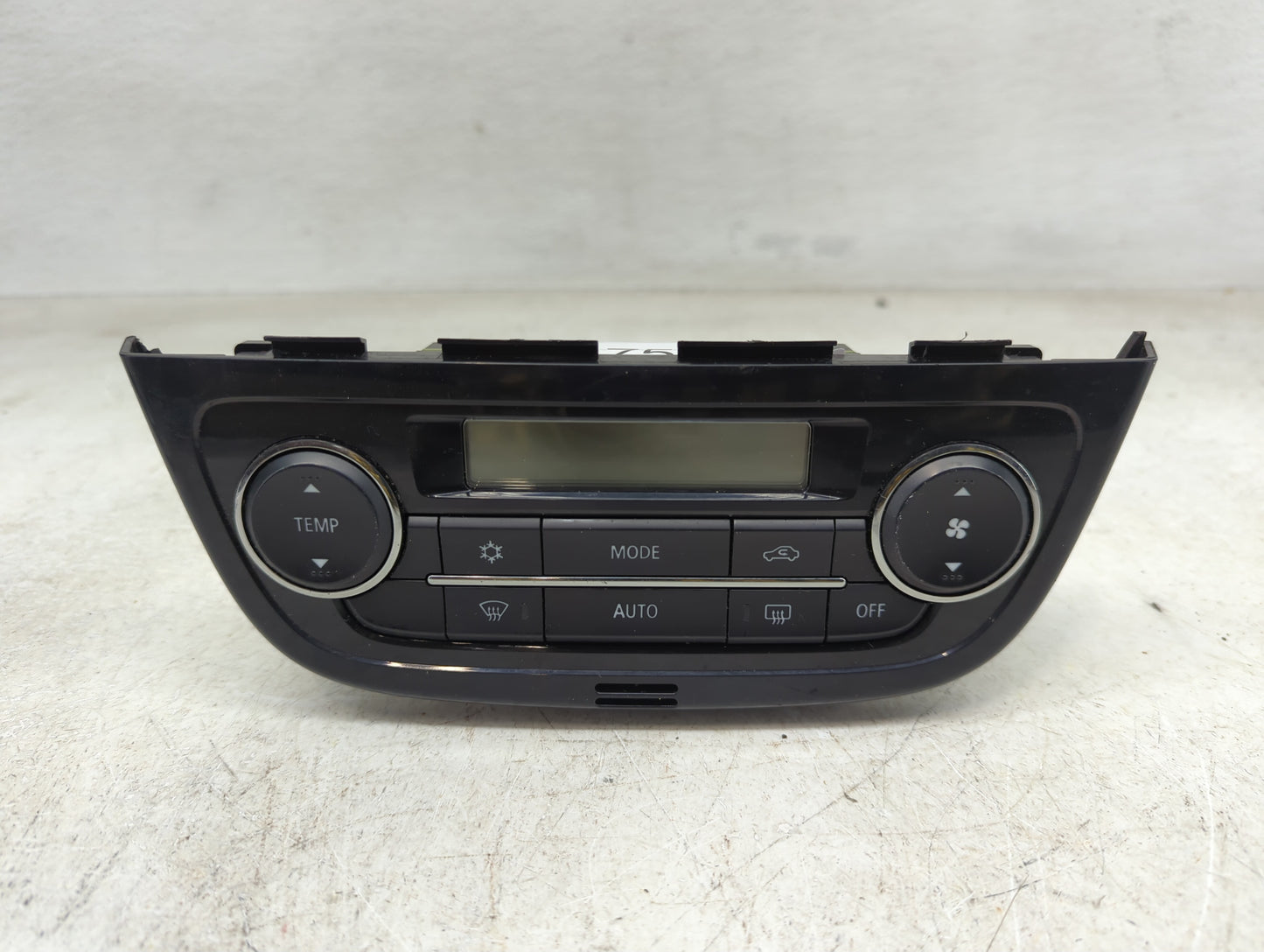 2022 Mitsubishi Mirage Climate Control Module Temperature AC/Heater Replacement P/N:7820B301XA Fits OEM Used Auto Parts - Oe