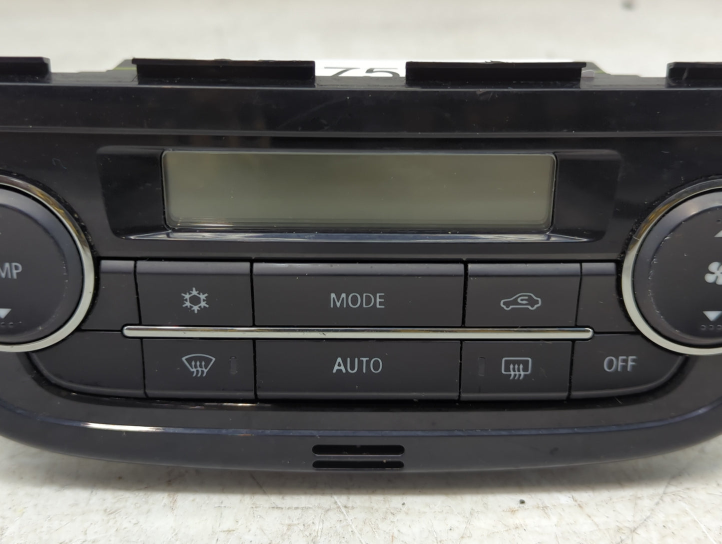 2022 Mitsubishi Mirage Climate Control Module Temperature AC/Heater Replacement P/N:7820B301XA Fits OEM Used Auto Parts - Oe