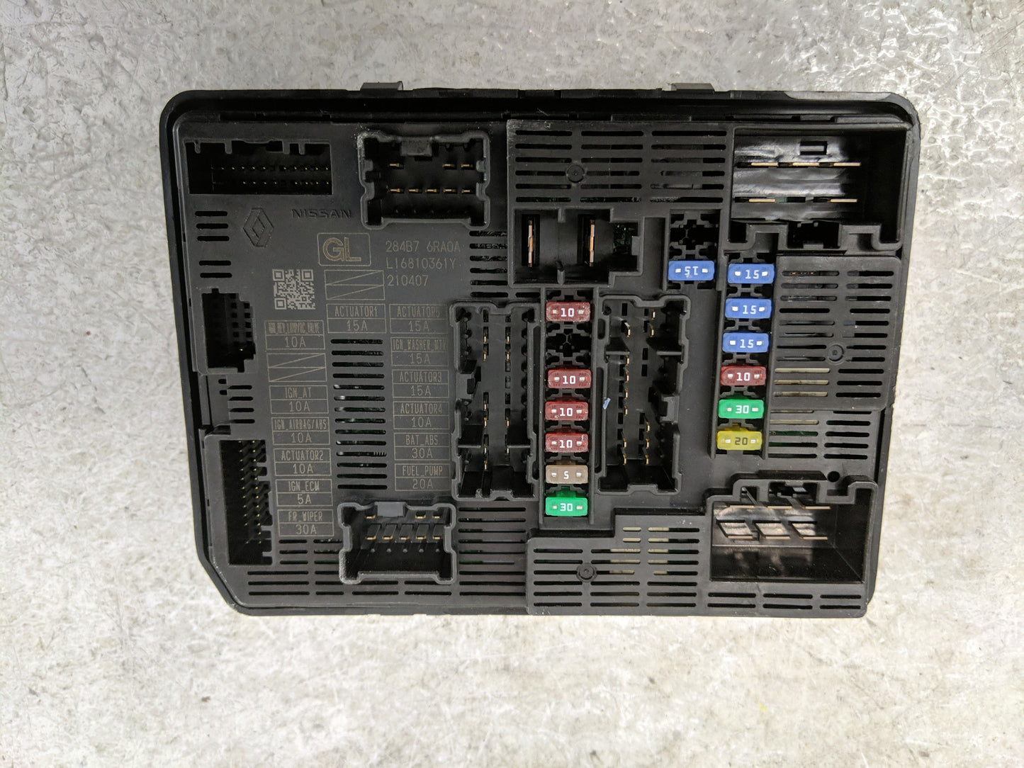 2022 Mitsubishi Outlander Fusebox Fuse Box Panel Relay Module P/N:284B7 6RA0A Fits OEM Used Auto Parts - Oemusedautoparts1.c