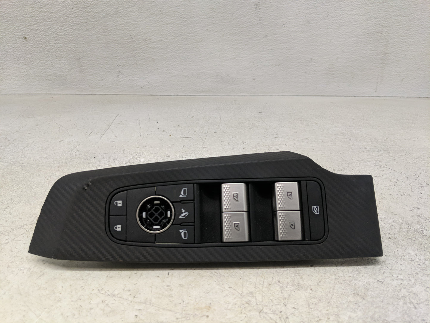 2022 Mitsubishi Outlander Master Power Window Switch Replacement Driver Side Left P/N:8608A586 Fits OEM Used Auto Parts - Oe