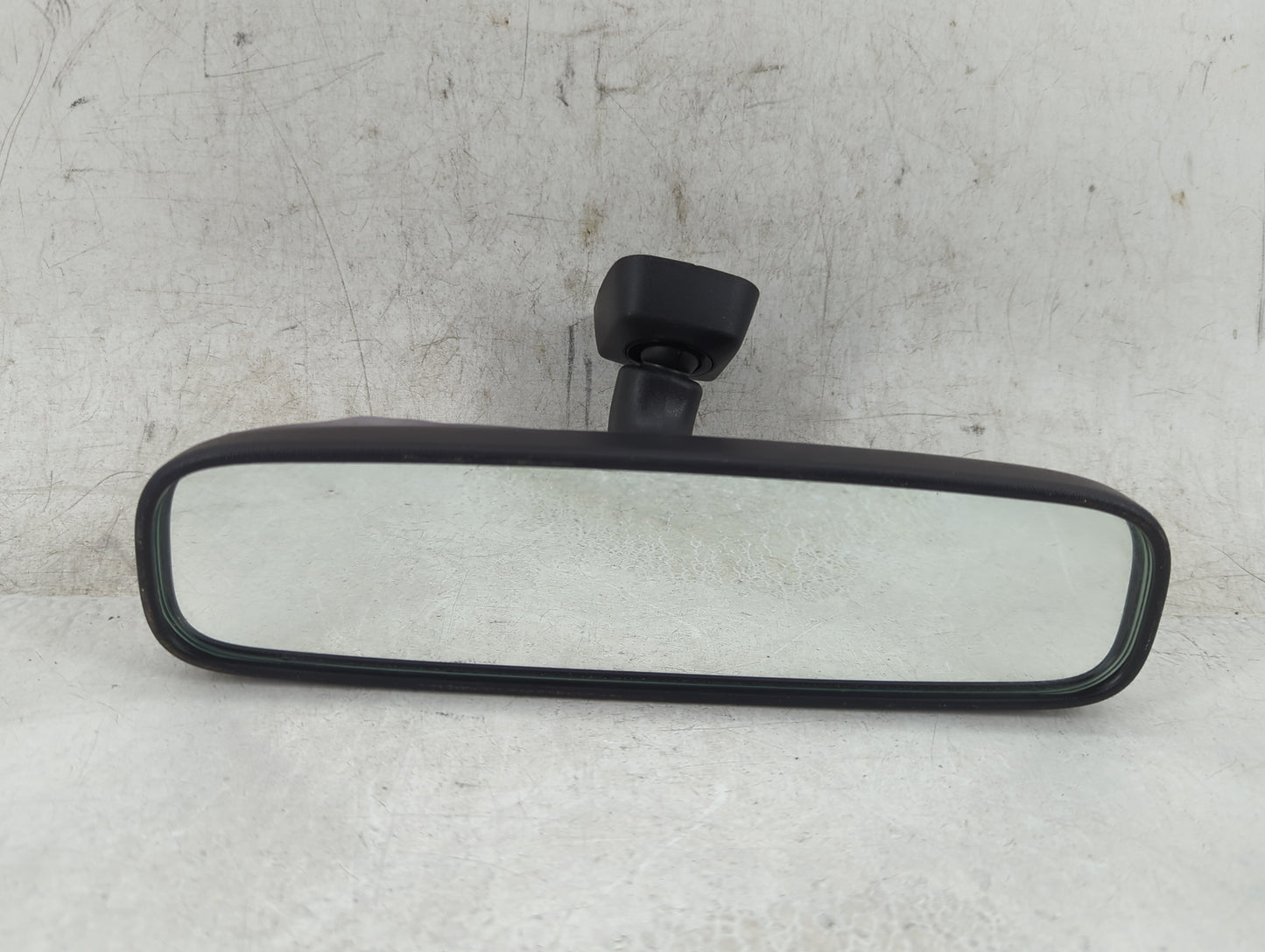 2004-2017 Mitsubishi Outlander Interior Rear View Mirror Replacement OEM P/N:E4012197 Fits OEM Used Auto Parts - Oemusedauto