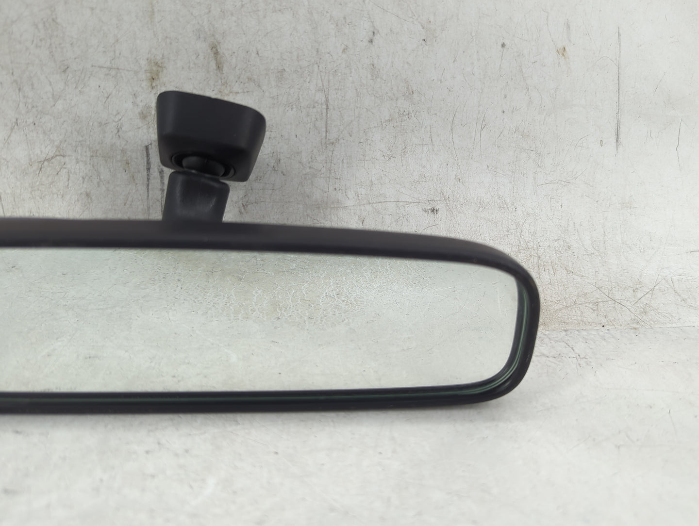 2004-2017 Mitsubishi Outlander Interior Rear View Mirror Replacement OEM P/N:E4012197 Fits OEM Used Auto Parts - Oemusedauto