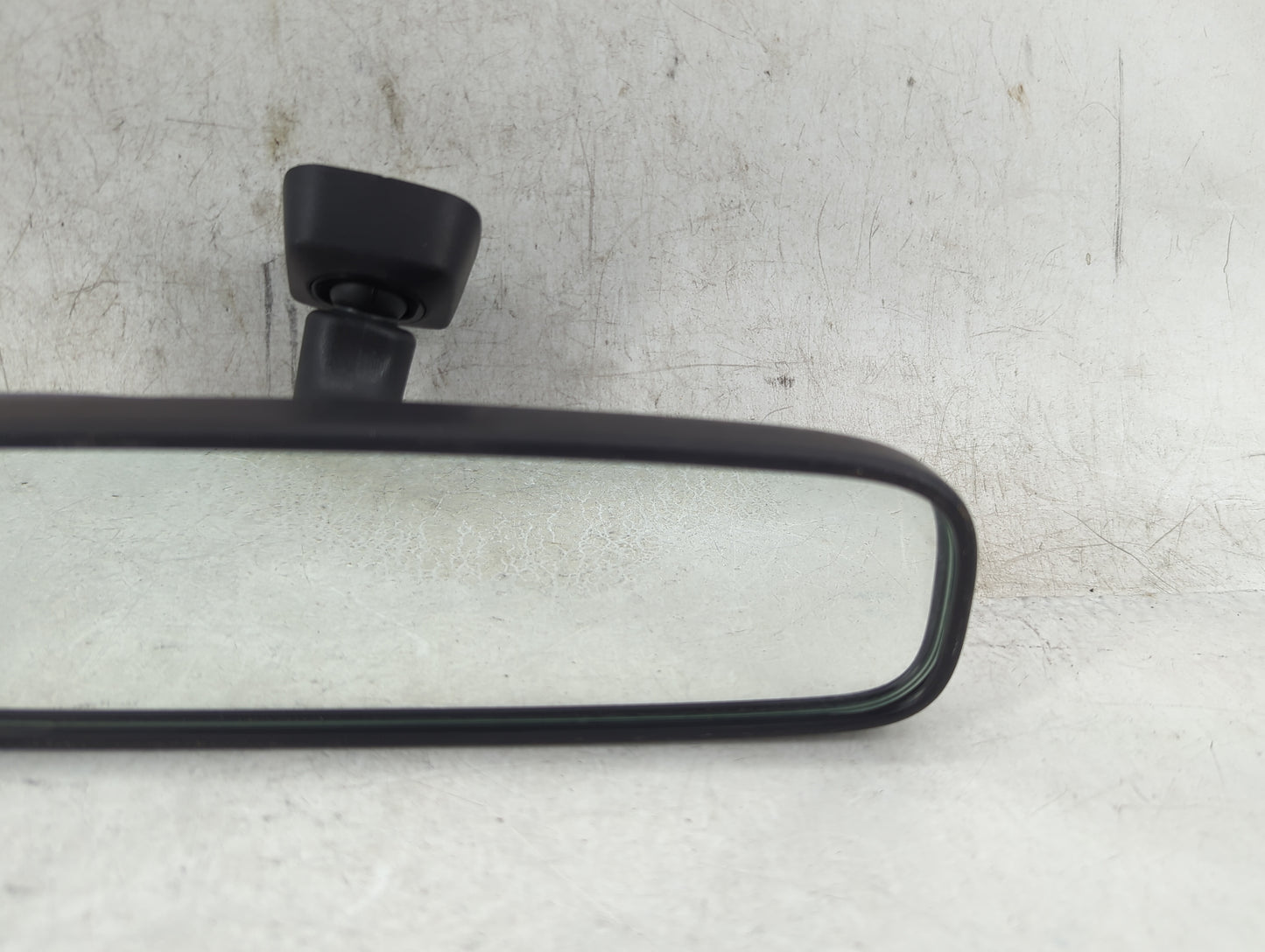 2004-2017 Mitsubishi Outlander Interior Rear View Mirror Replacement OEM P/N:E4012197 Fits OEM Used Auto Parts - Oemusedauto