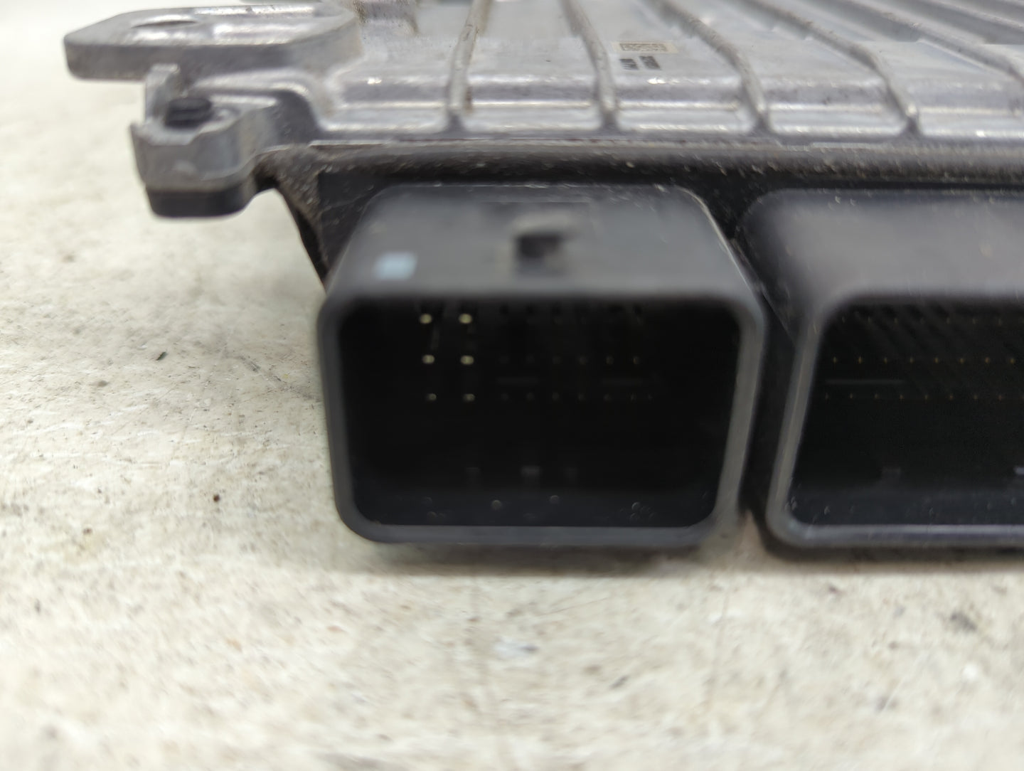 2022 Mitsubishi Outlander PCM Engine Control Computer ECU ECM PCU OEM P/N:BED605-001 Fits OEM Used Auto Parts - Oemusedautop