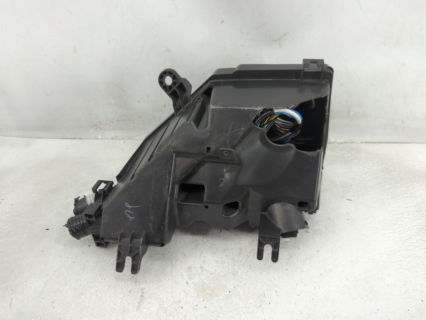 2022 Mitsubishi Outlander Fusebox Fuse Box Panel Relay Module P/N:24382-6PM0A Fits OEM Used Auto Parts - Oemusedautoparts1.c