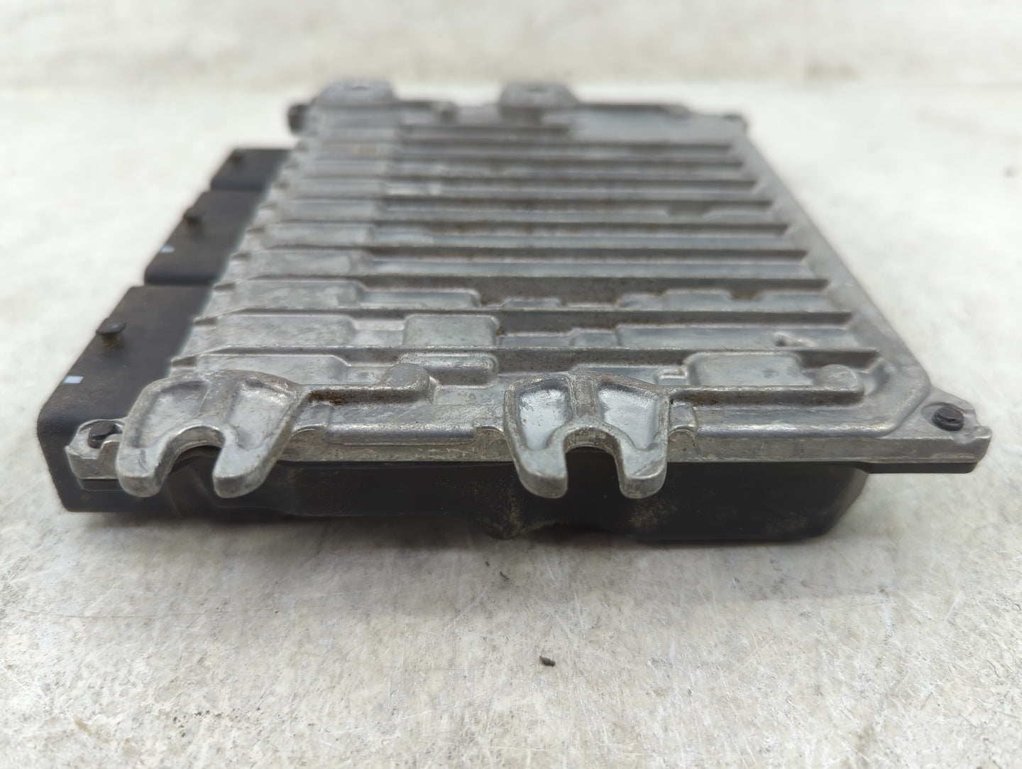 2022 Mitsubishi Outlander PCM Engine Control Computer ECU ECM PCU OEM P/N:BED600-001 237036143A Fits OEM Used Auto Parts - O