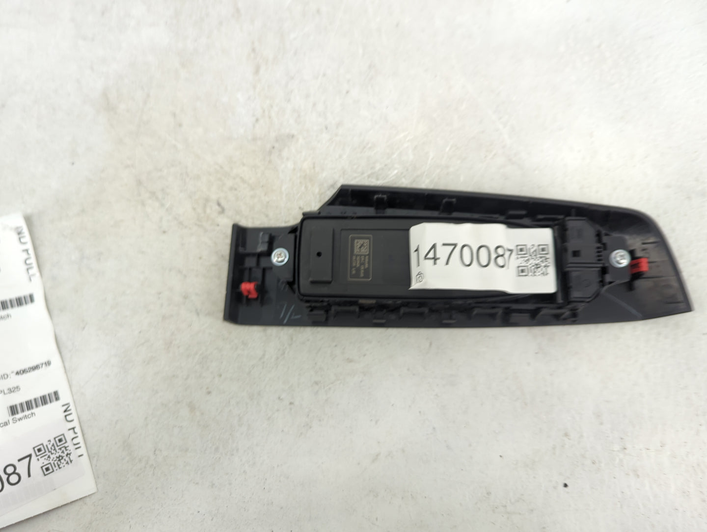 2022 Mitsubishi Outlander Master Power Window Switch Replacement Driver Side Left Fits OEM Used Auto Parts - Oemusedautopart