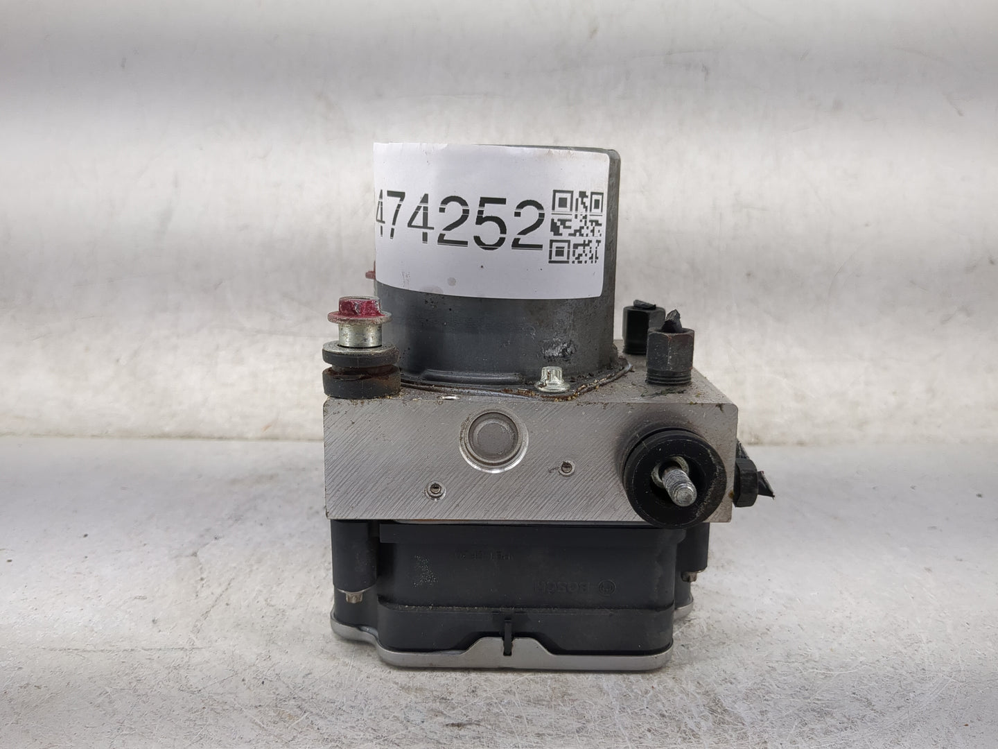 2022 Mitsubishi Outlander ABS Pump Control Module Replacement P/N:47660W006P 0265293801, 0265261142 Fits OEM Used Auto Parts