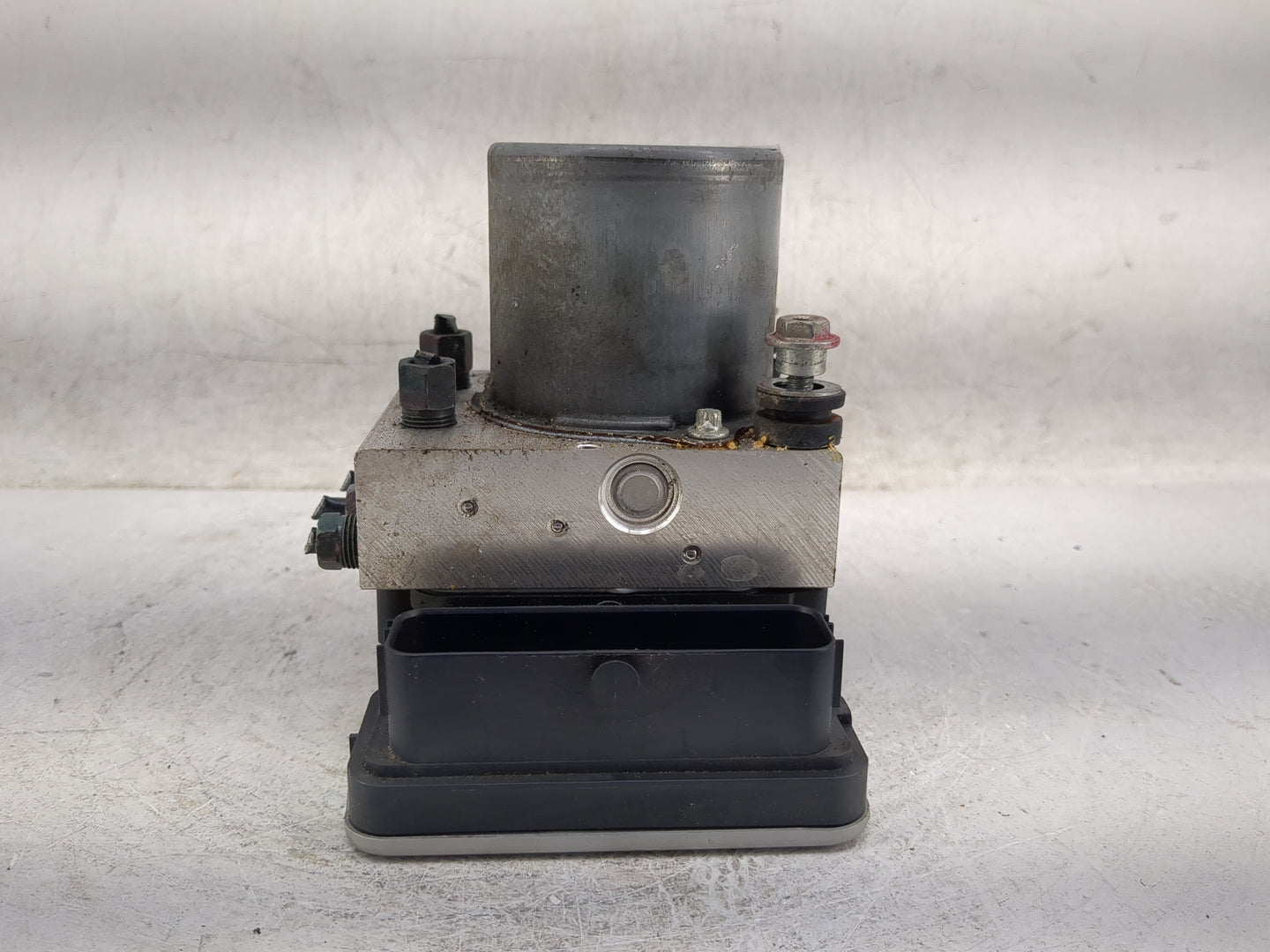 2022 Mitsubishi Outlander ABS Pump Control Module Replacement P/N:47660W006P 0265293801, 0265261142 Fits OEM Used Auto Parts