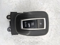 2022 Mitsubishi Outlander Floor Console Assembly Shifter Black - Oemusedautoparts1.com