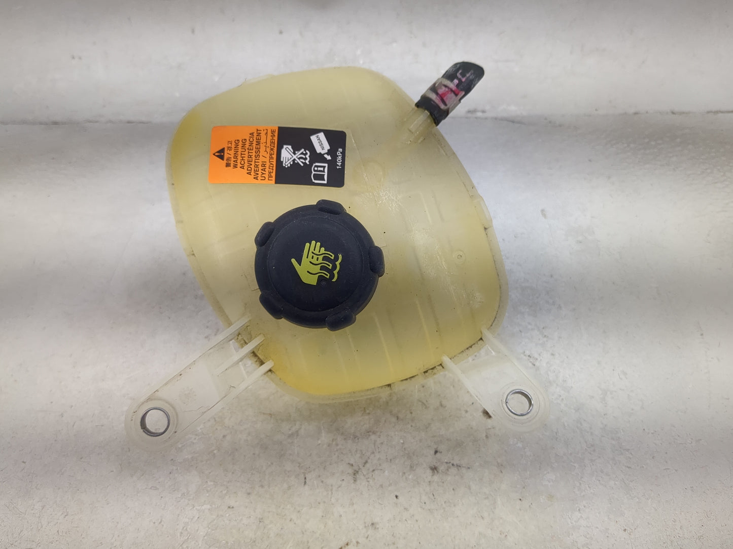 2022 Outlander Radiator Coolant Overflow Expansion Tank Bottle - Oemusedautoparts1.com