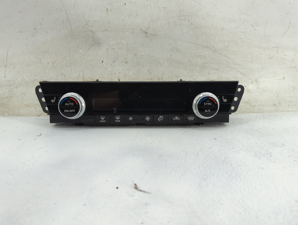 2022 Mitsubishi Outlander Climate Control Module Temperature AC/Heater Replacement P/N:7820B146 27500G701B Fits OEM Used Aut