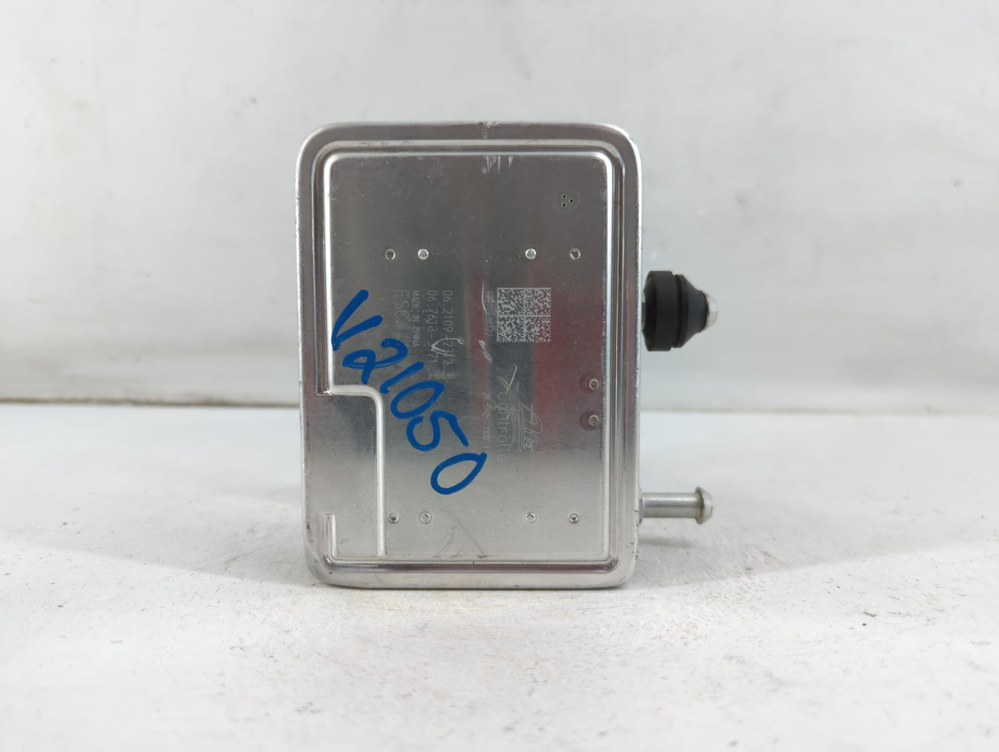 2022 Mitsubishi Outlander Sport ABS Pump Control Module Replacement P/N:4670B674 Fits OEM Used Auto Parts - Oemusedautoparts
