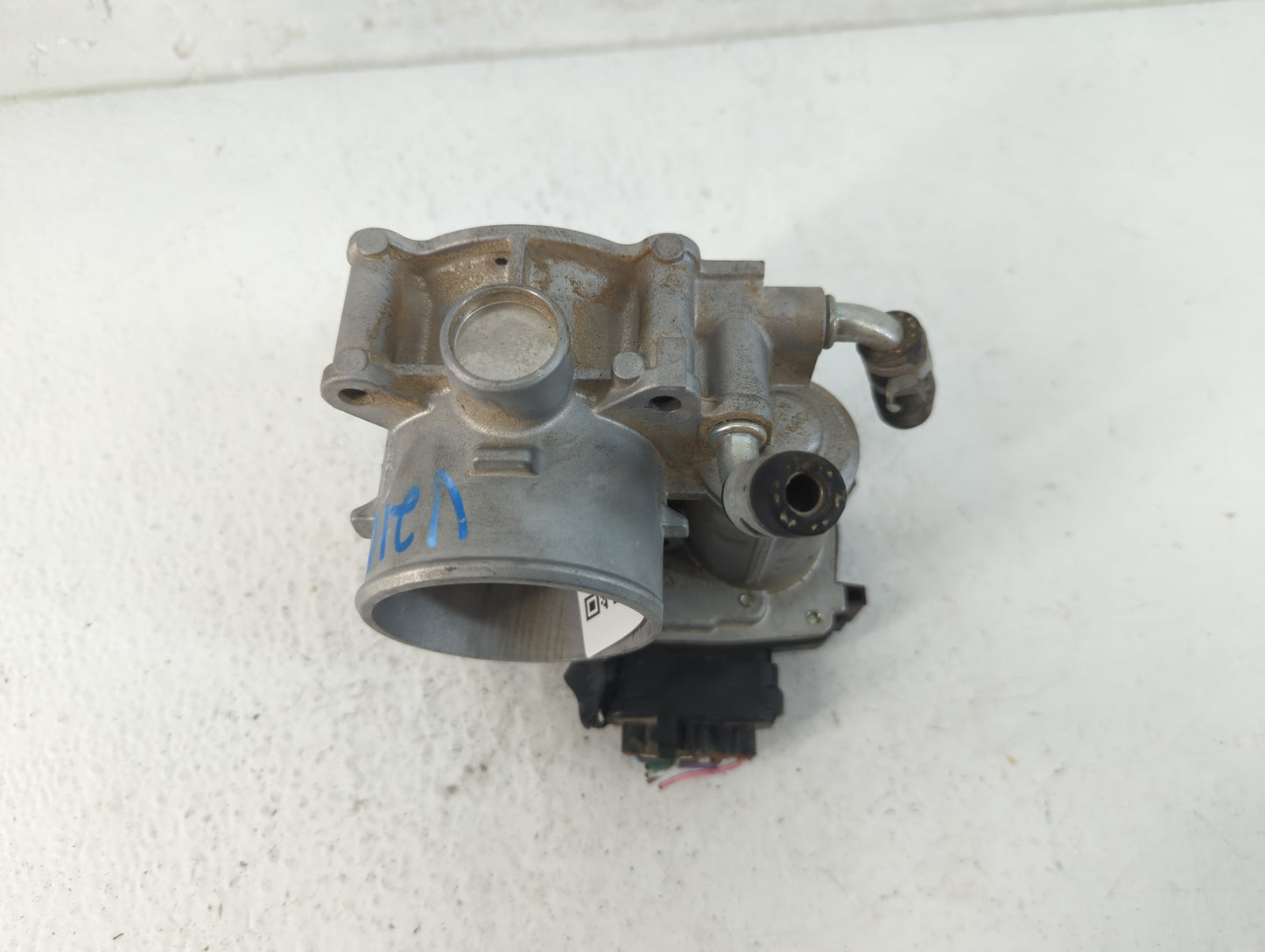 2013-2017 Mitsubishi Outlander Sport Throttle Body P/N:27140026 Fits Fits 2013 2014 2015 2016 2017 OEM Used Auto Parts - Oem