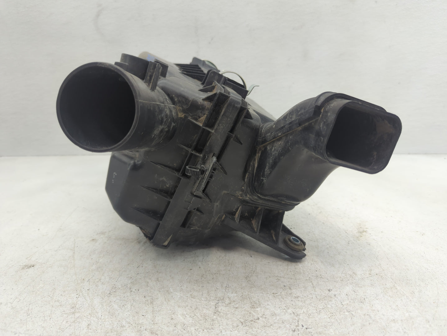 2016-2017 Mitsubishi Outlander Sport Air Cleaner Intake-duct Hose Tube - Oemusedautoparts1.com