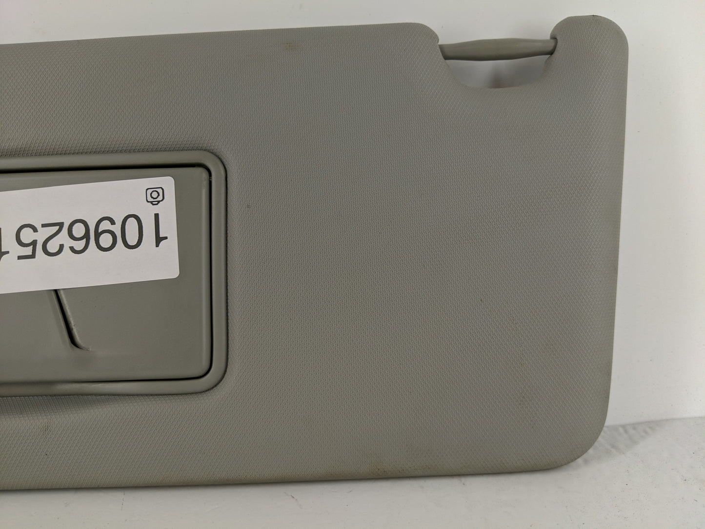 2022 Mitsubishi Outlander Sport Sun Visor Shade Replacement Driver Left Mirror Fits OEM Used Auto Parts - Oemusedautoparts1.