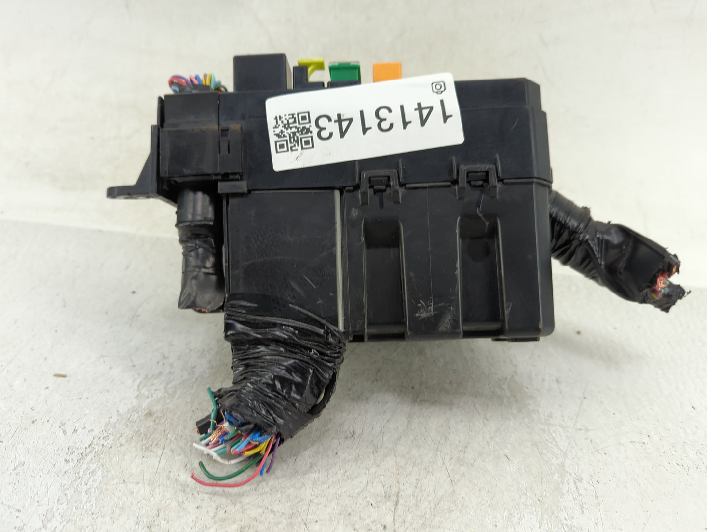 2012-2017 Mitsubishi Outlander Sport Fusebox Fuse Box Panel Relay Module Fits Fits 2012 2013 2014 2015 2016 2017 OEM Used Au