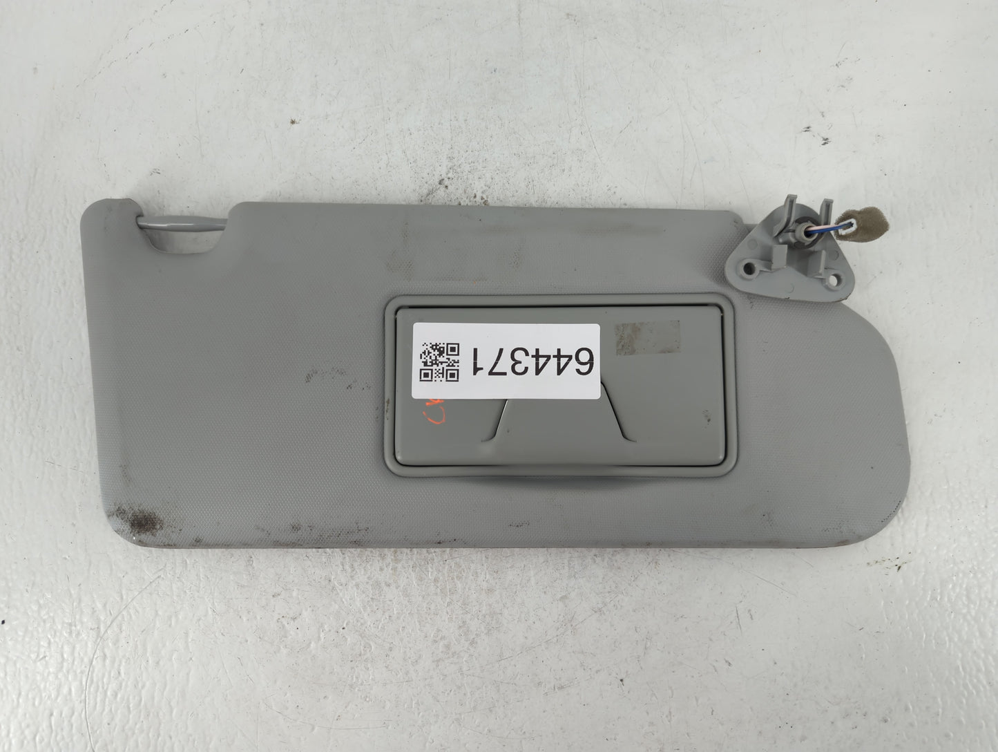 2022 Mitsubishi Outlander Sport Sun Visor Shade Replacement Passenger Right Mirror Fits OEM Used Auto Parts - Oemusedautopar