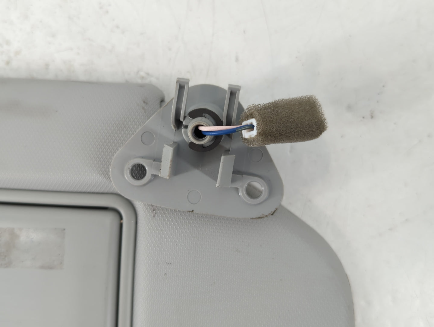 2022 Mitsubishi Outlander Sport Sun Visor Shade Replacement Passenger Right Mirror Fits OEM Used Auto Parts - Oemusedautopar