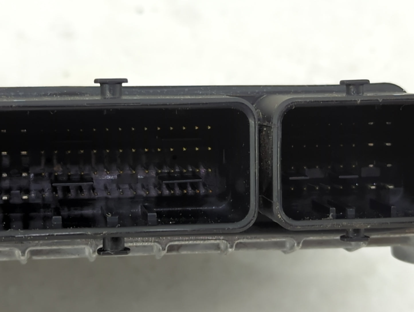 2022 Mitsubishi Outlnd PCM Engine Control Computer ECU ECM PCU OEM Fits OEM Used Auto Parts - Oemusedautoparts1.com