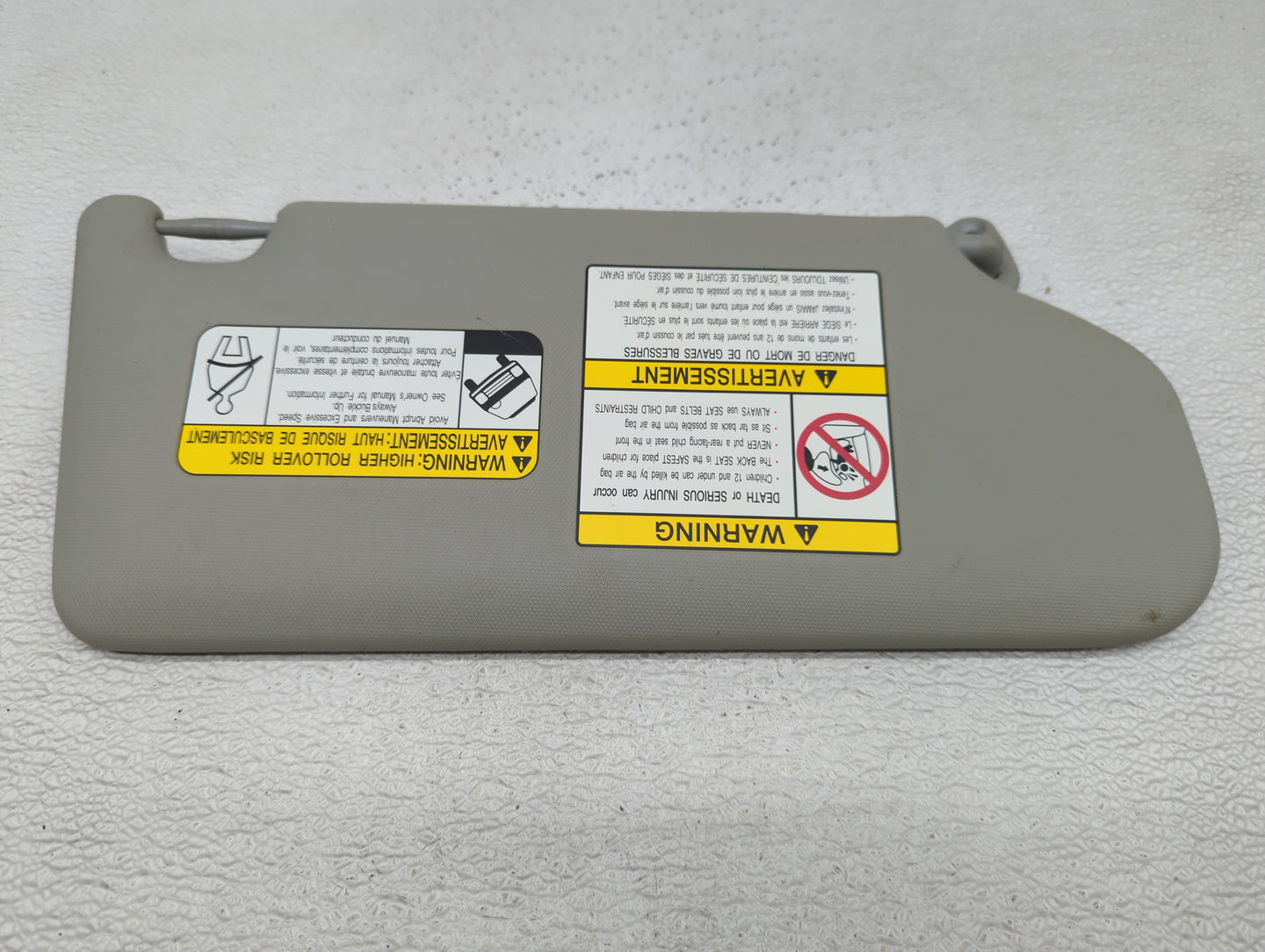 2022 Mitsubishi Rvr Sun Visor Shade Replacement Driver Left Mirror Fits OEM Used Auto Parts - Oemusedautoparts1.com