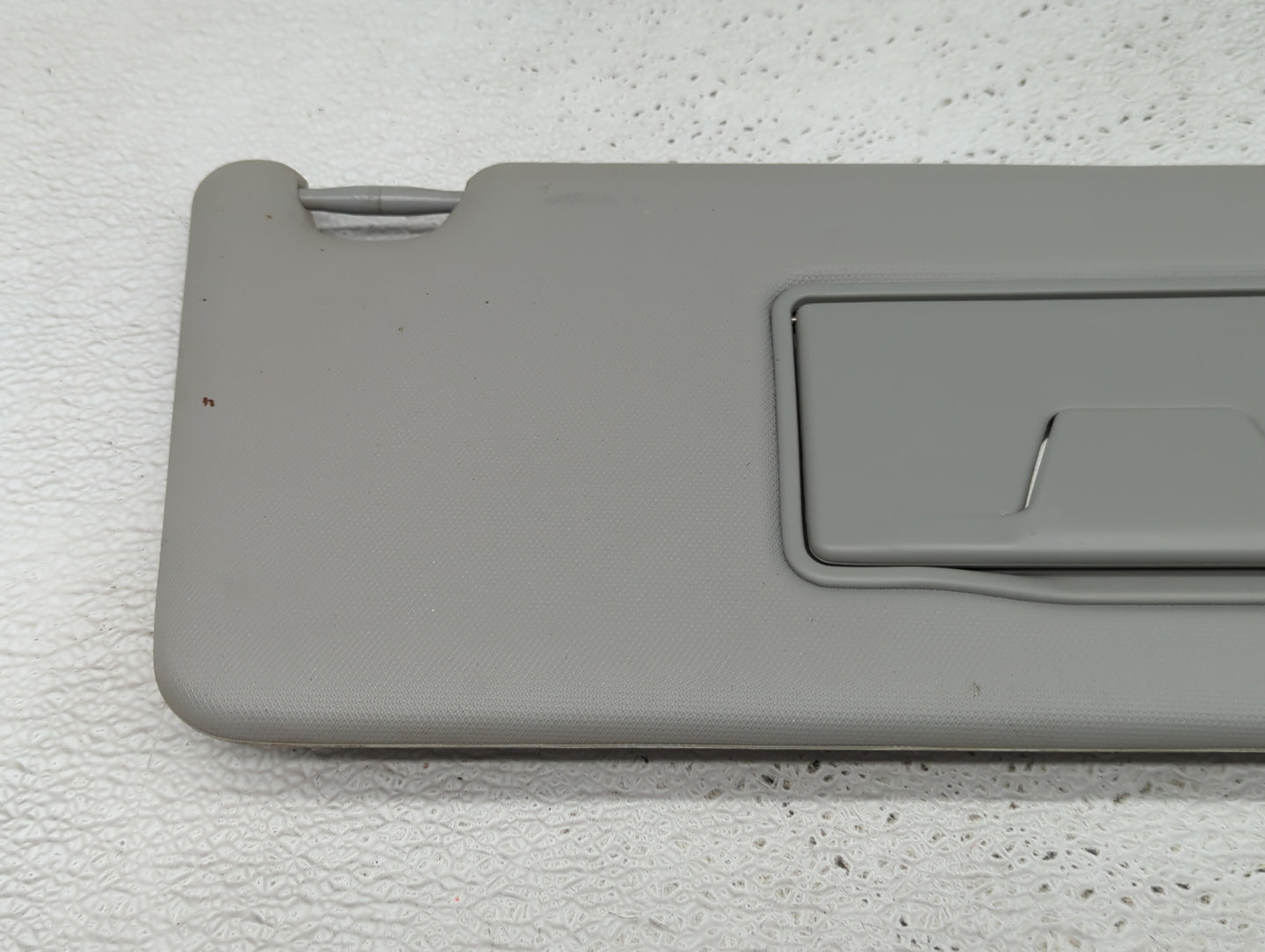 2022 Mitsubishi Rvr Sun Visor Shade Replacement Passenger Right Mirror Fits OEM Used Auto Parts - Oemusedautoparts1.com