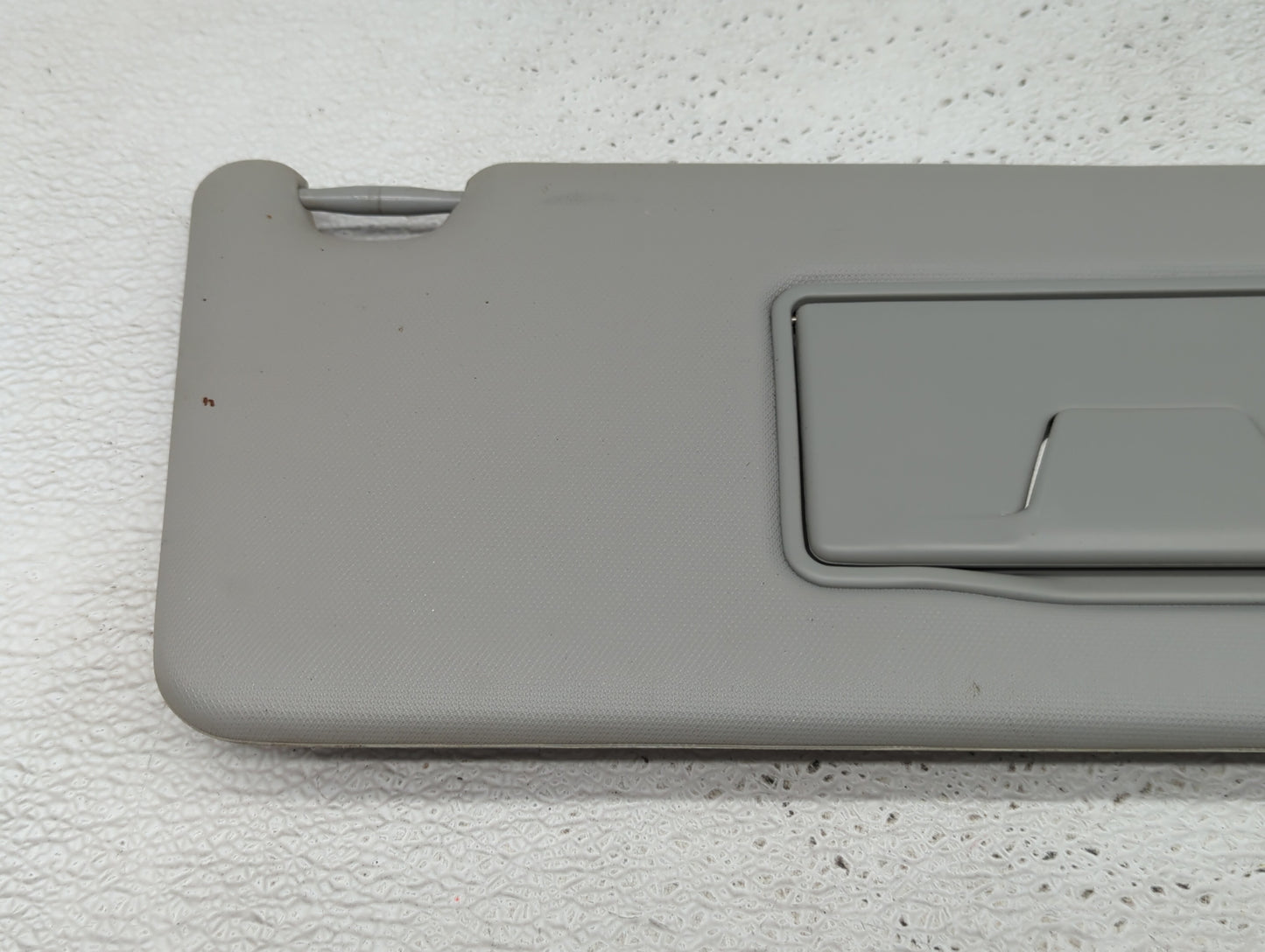 2022 Mitsubishi Rvr Sun Visor Shade Replacement Passenger Right Mirror Fits OEM Used Auto Parts - Oemusedautoparts1.com