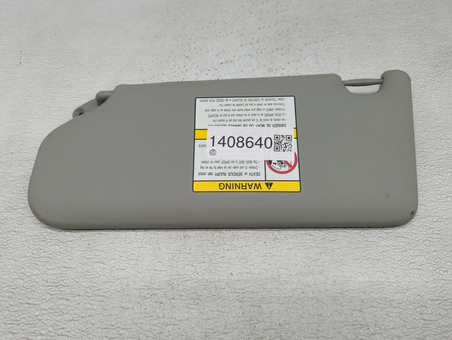 2022 Mitsubishi Rvr Sun Visor Shade Replacement Passenger Right Mirror Fits OEM Used Auto Parts - Oemusedautoparts1.com