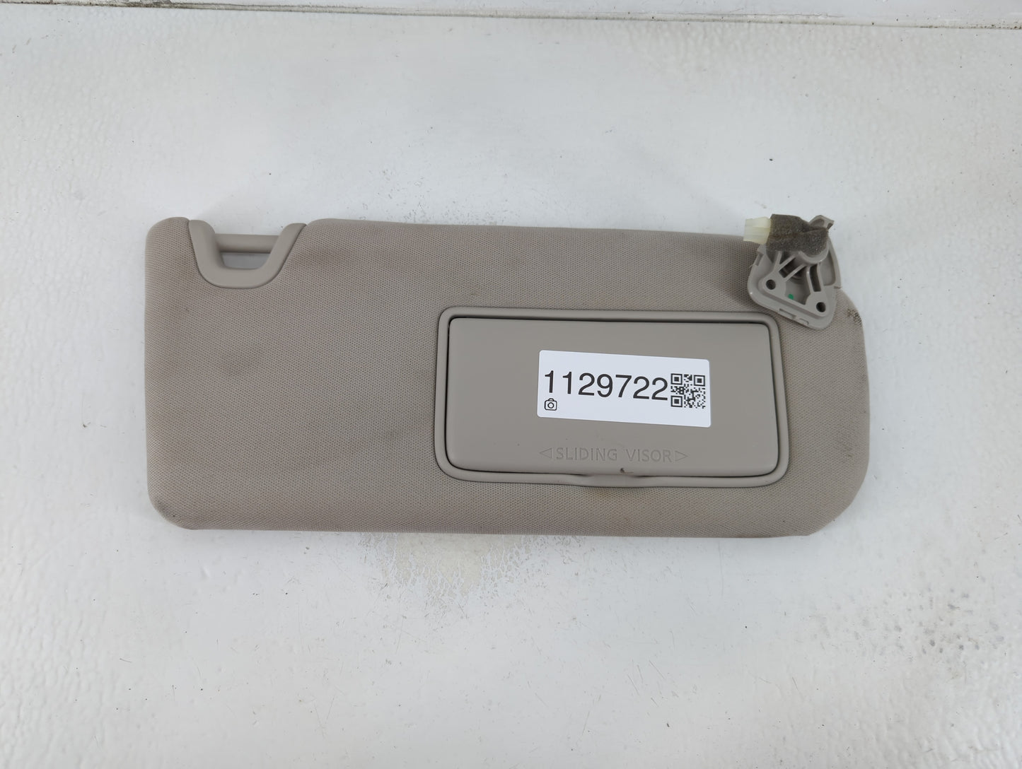 2021-2022 Nissan Altima Sun Visor Shade Replacement Passenger Right Mirror Fits Fits 2021 2022 OEM Used Auto Parts - Oemused