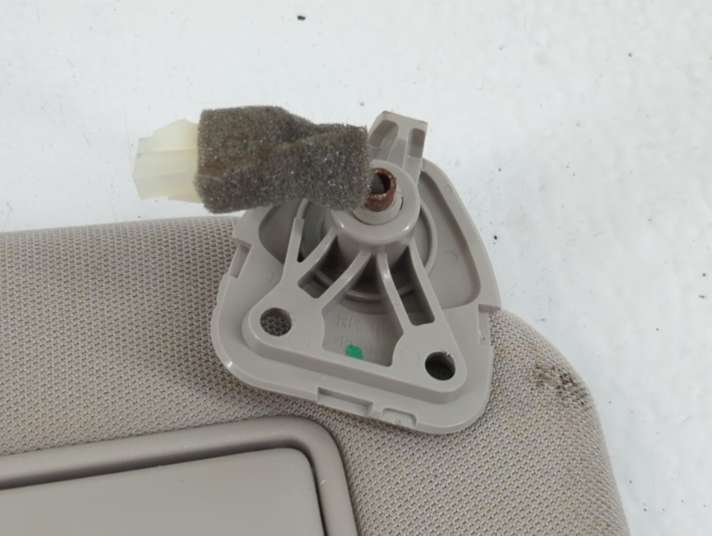 2021-2022 Nissan Altima Sun Visor Shade Replacement Passenger Right Mirror Fits Fits 2021 2022 OEM Used Auto Parts - Oemused