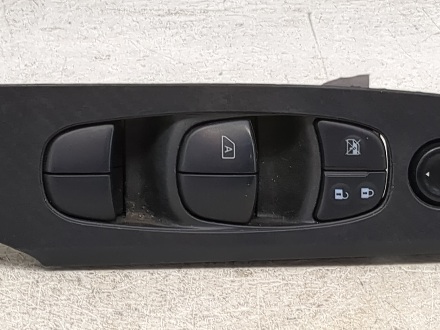 2019-2022 Nissan Altima Master Power Window Switch Replacement Driver Side Left P/N:25401 6CA0A 25570 5RA0A Fits OEM Used Au
