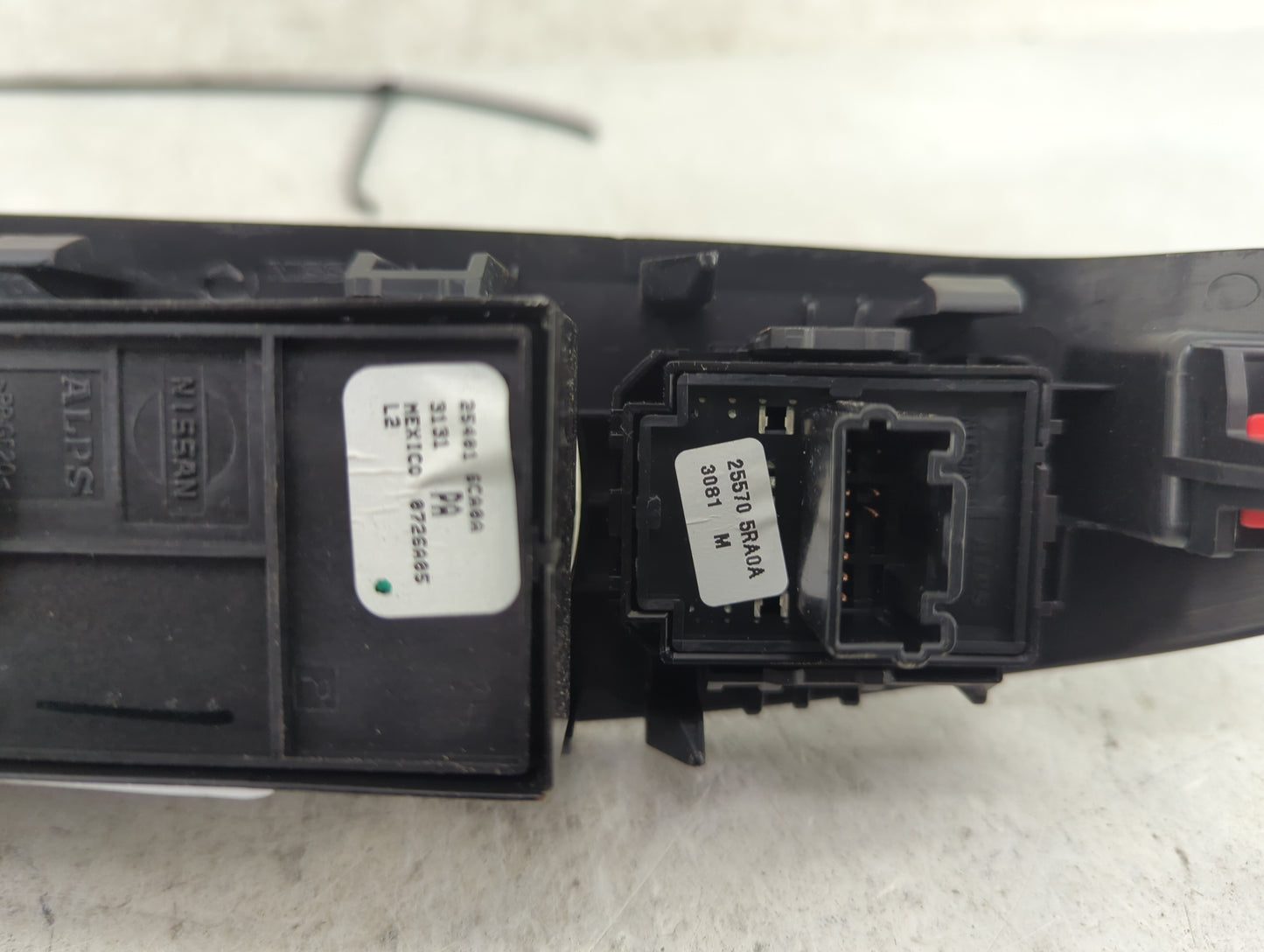 2019-2022 Nissan Altima Master Power Window Switch Replacement Driver Side Left P/N:254016CA0A 255705RA0A Fits OEM Used Auto