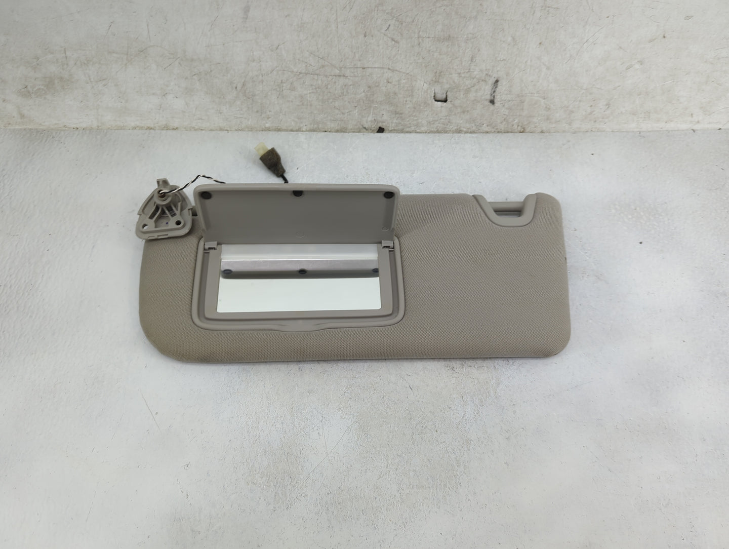 2021-2022 Nissan Altima Sun Visor Shade Replacement Driver Left Mirror Fits Fits 2021 2022 OEM Used Auto Parts - Oemusedauto