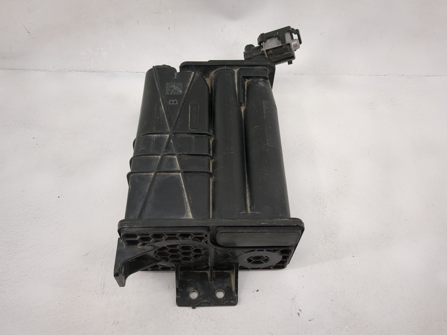 2022 Nissan Altima Fuel Vapor Charcoal Canister 1477147 - Oemusedautoparts1.com