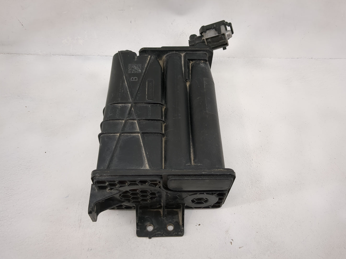 2022 Nissan Altima Fuel Vapor Charcoal Canister 1477147 - Oemusedautoparts1.com