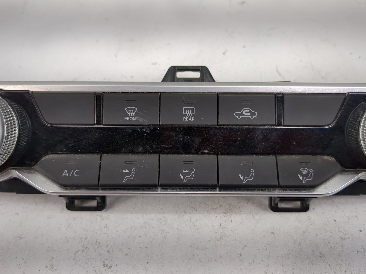 2019-2022 Nissan Altima Climate Control Module Temperature AC/Heater Replacement P/N:275006CA3A Fits Fits 2019 2020 2021 202