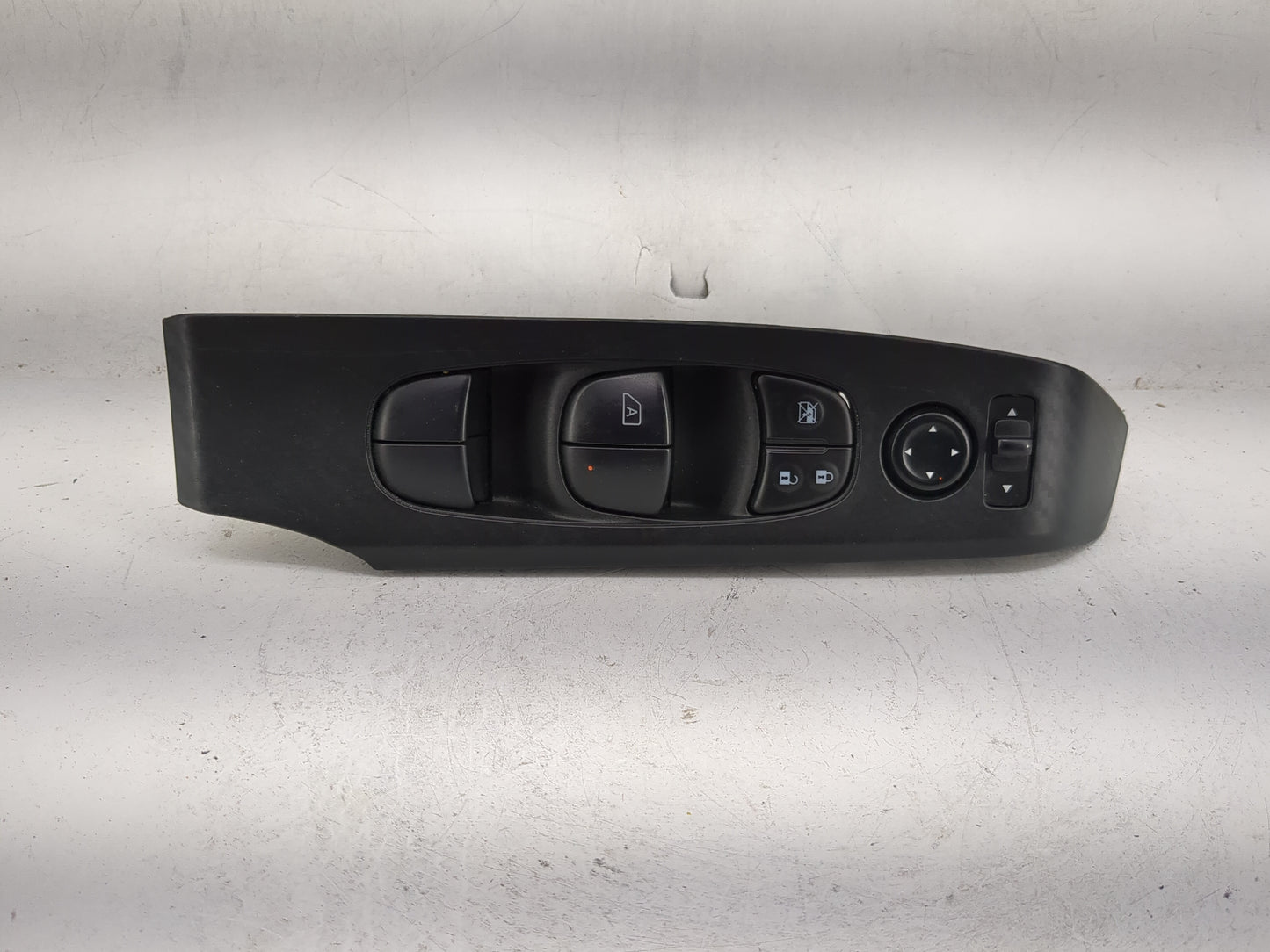 2022 Nissan Altima Master Power Window Switch Replacement Driver Side Left P/N:25570 5RA0A 25401 6CA0A Fits Fits 2020 2021 O